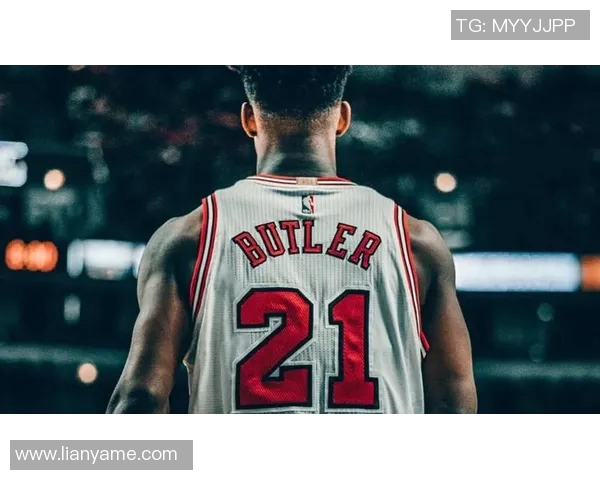 吉米巴特勒带领热火队重返巅峰展现领袖魅力与团队精神 吉米巴特勒带领热火队重返巅峰展现领袖魅力与团队精神