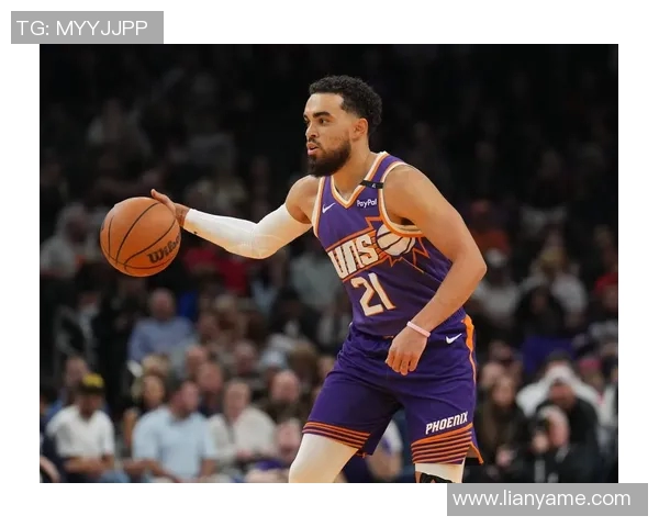 太阳队与开拓者队激战正酣谁能在这场对决中笑到最后 太阳队与开拓者队激战正酣谁能在这场对决中笑到最后